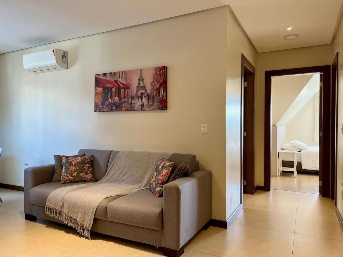 Apartamentos Villa Di Favero Centro By Achei Γκραμάντο Εξωτερικό φωτογραφία