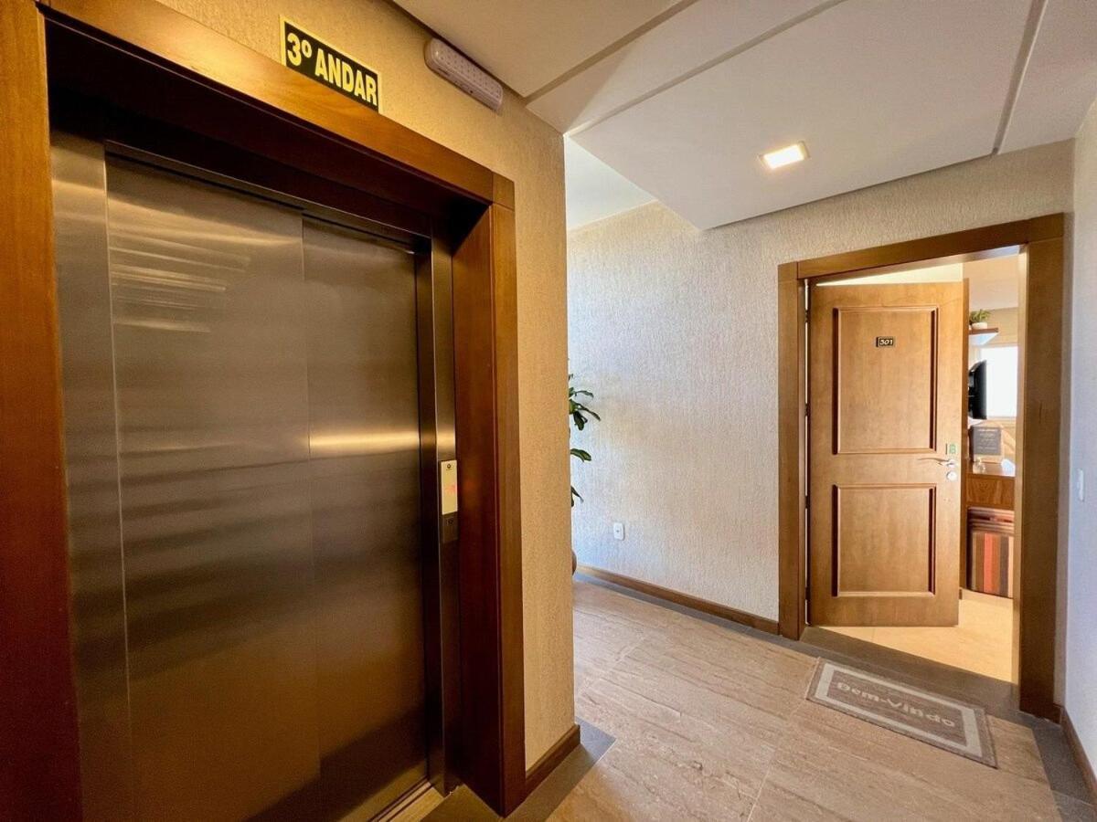 Apartamentos Villa Di Favero Centro By Achei Γκραμάντο Εξωτερικό φωτογραφία