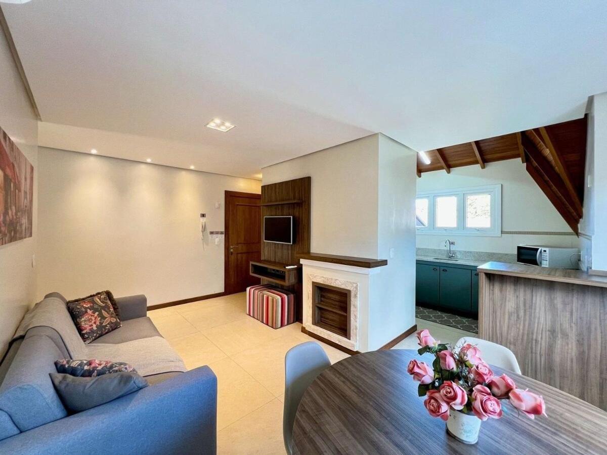 Apartamentos Villa Di Favero Centro By Achei Γκραμάντο Εξωτερικό φωτογραφία